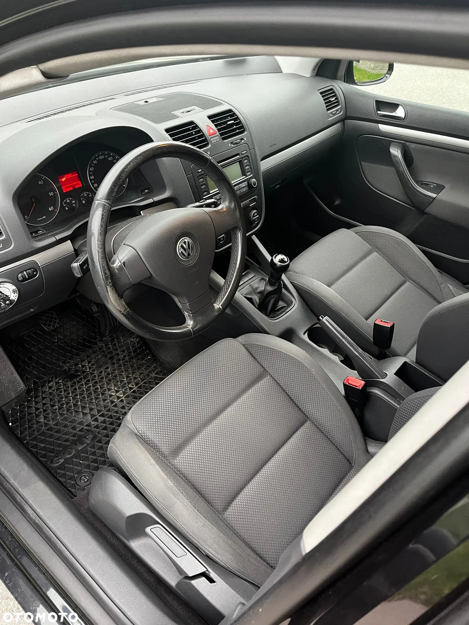 Volkswagen Golf - 3
