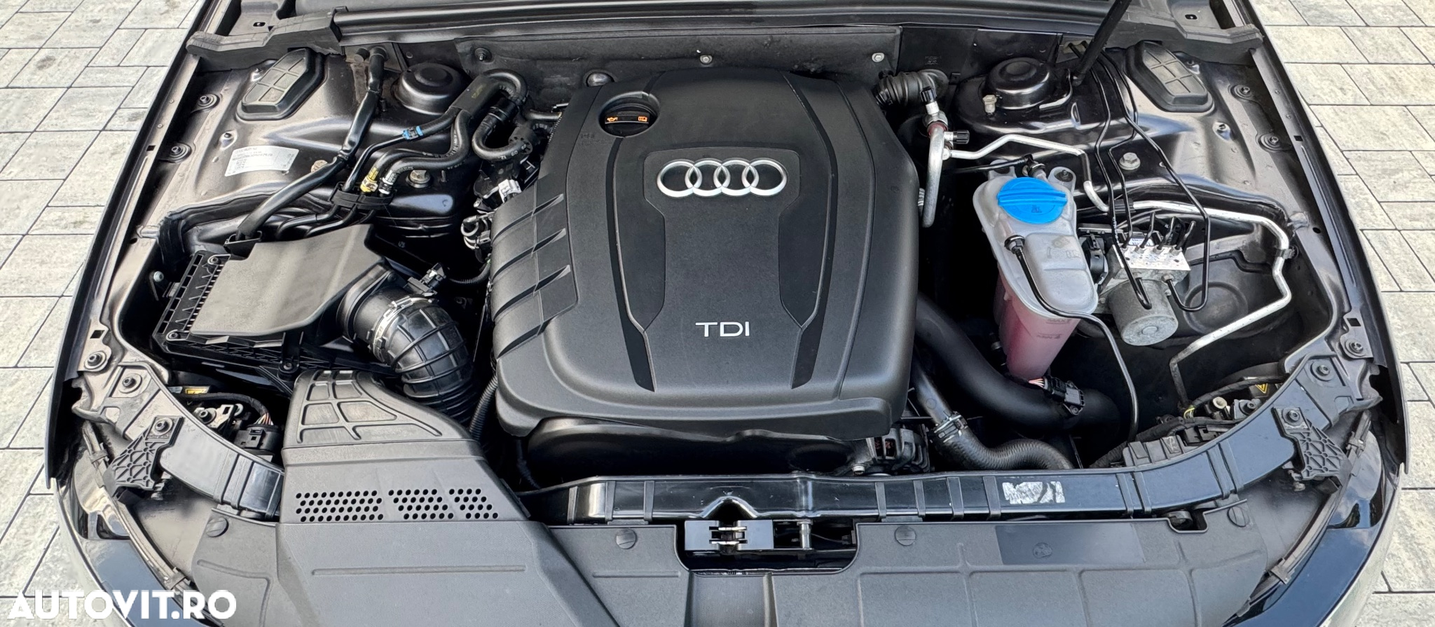 Audi A4 Avant 2.0 TDI DPF multitronic S line Sportpaket - 16