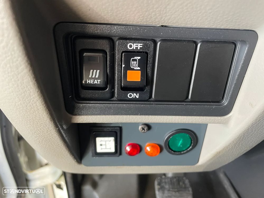 Nissan Cabstar MULTITEL HX 195  20 Mts - 9