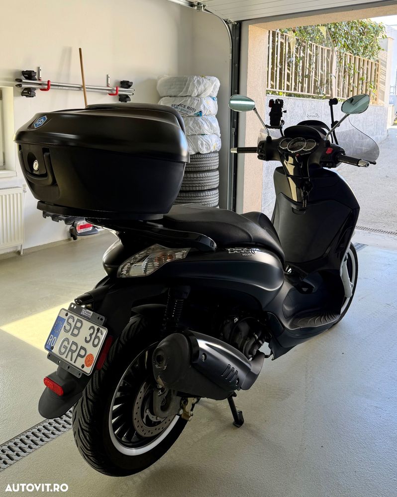 Piaggio Beverly - 2