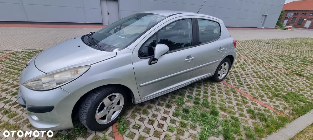 Peugeot 207 1.6 HDi - 3