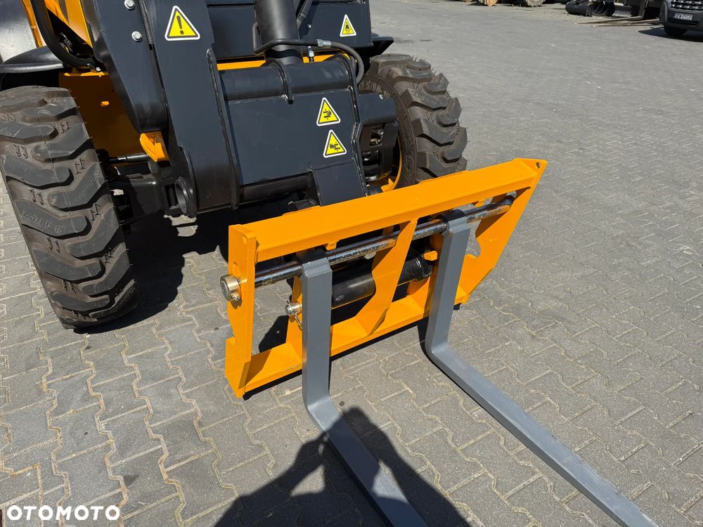 JCB 527-55 - 13