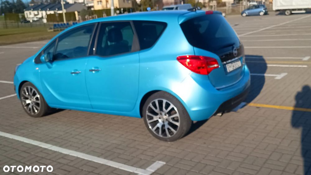 Opel Meriva 1.7 CDTI Cosmo - 9