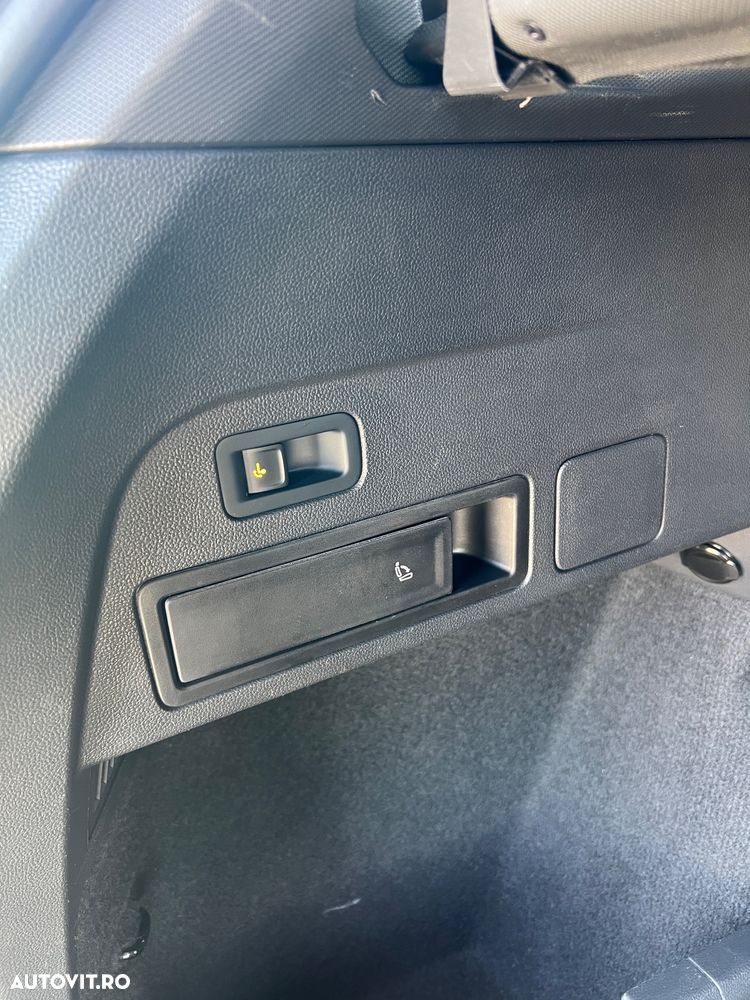 Volkswagen Tiguan - 38