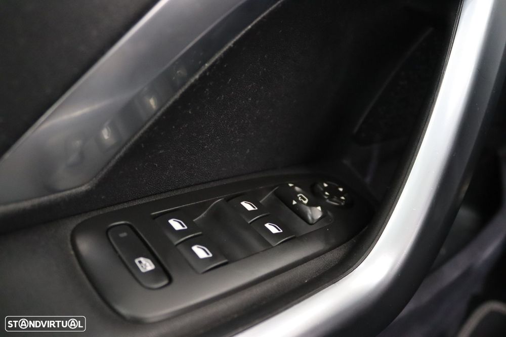 Peugeot 2008 1.2 PureTech Crossway - 16