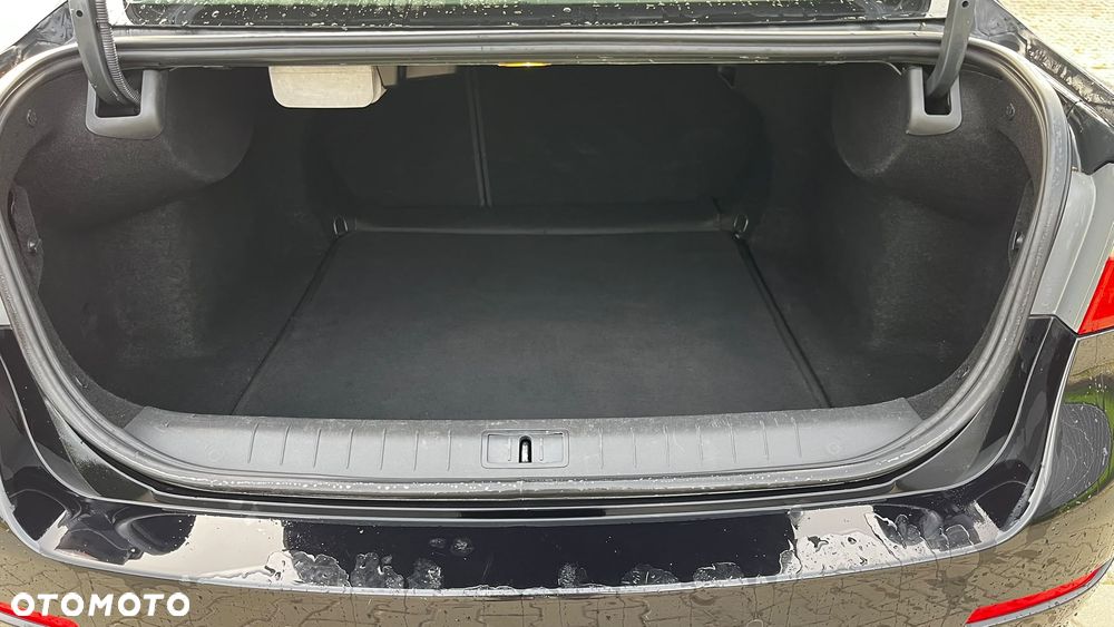 Renault Latitude - 20