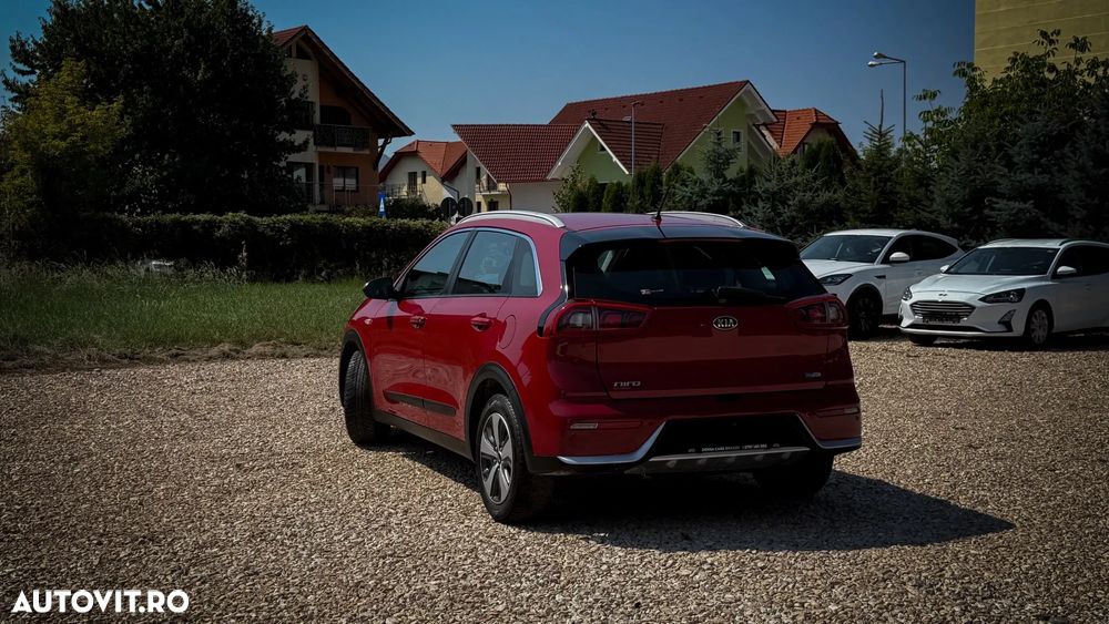 Kia Niro 1.6 GDI HEV 2WD OPF Aut. Edition 7 - 5