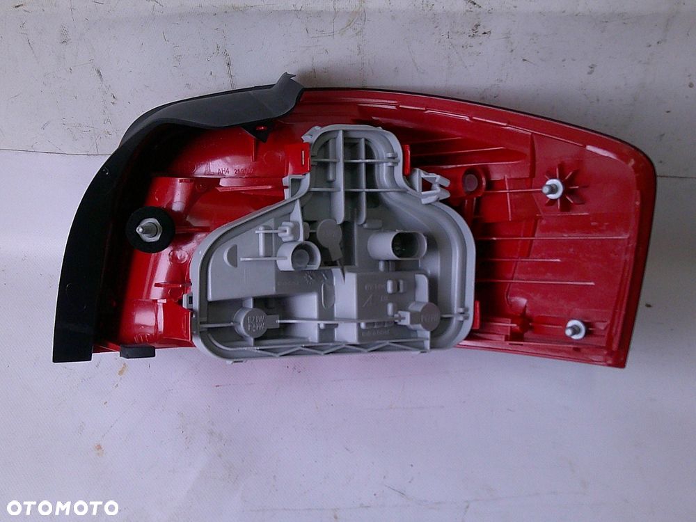 audi a3 8p3 lift 08r- 3d lampa tył lewa nowa oryginał tylna - 2