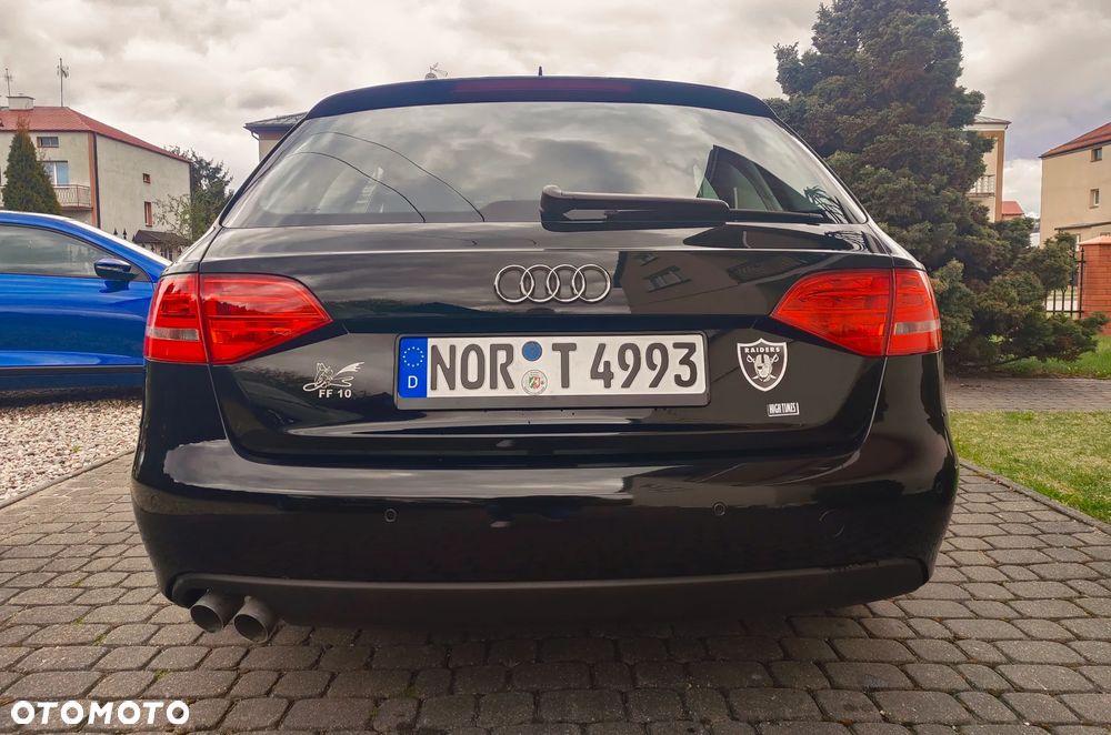 Audi A4 Avant 2.0 TDI DPF Ambition - 8