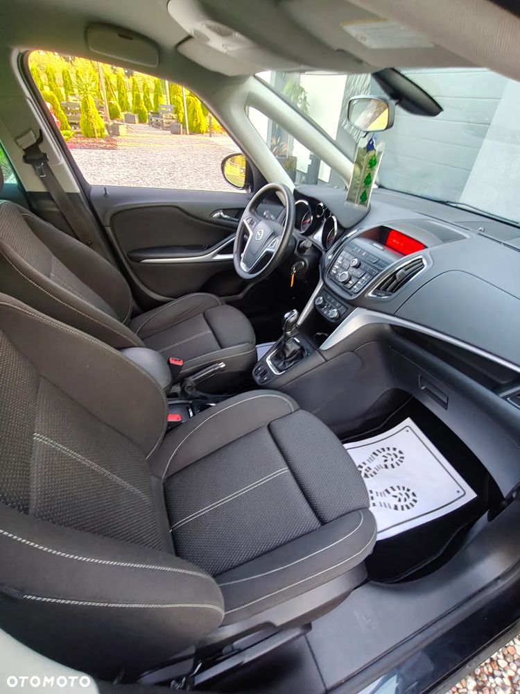 Opel Zafira Tourer 1.4 Turbo Edition - 11