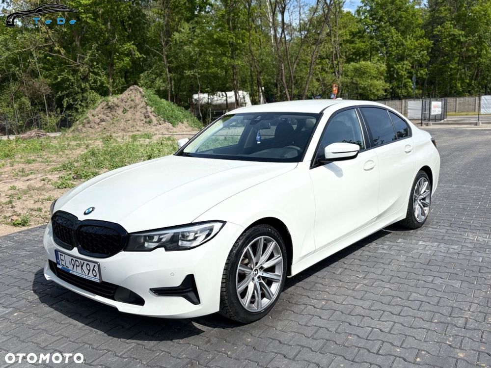 BMW Seria 3 318d M Sport - 13