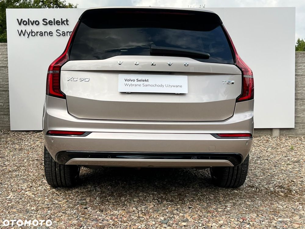 Volvo XC 90 - 7