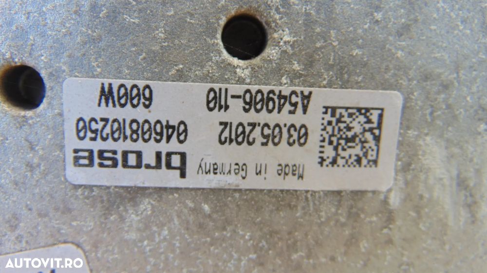 Radiatoare apa/clima/electroventilator cod 7E0121207C,Volkswagen Transporter T5 2.0 diesel - 10