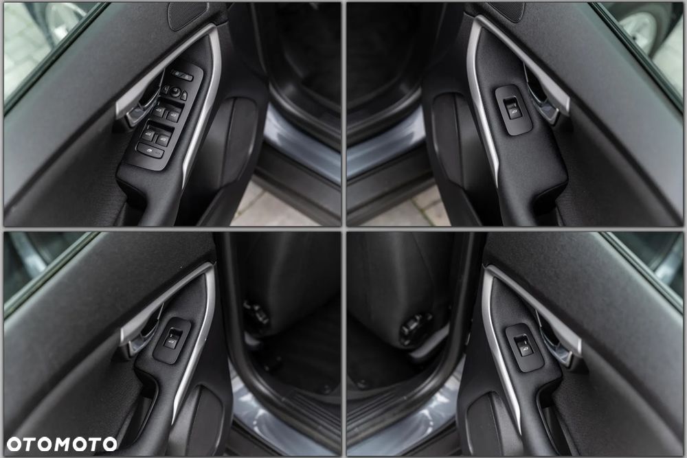 Volvo V40 D2 Kinetic - 37