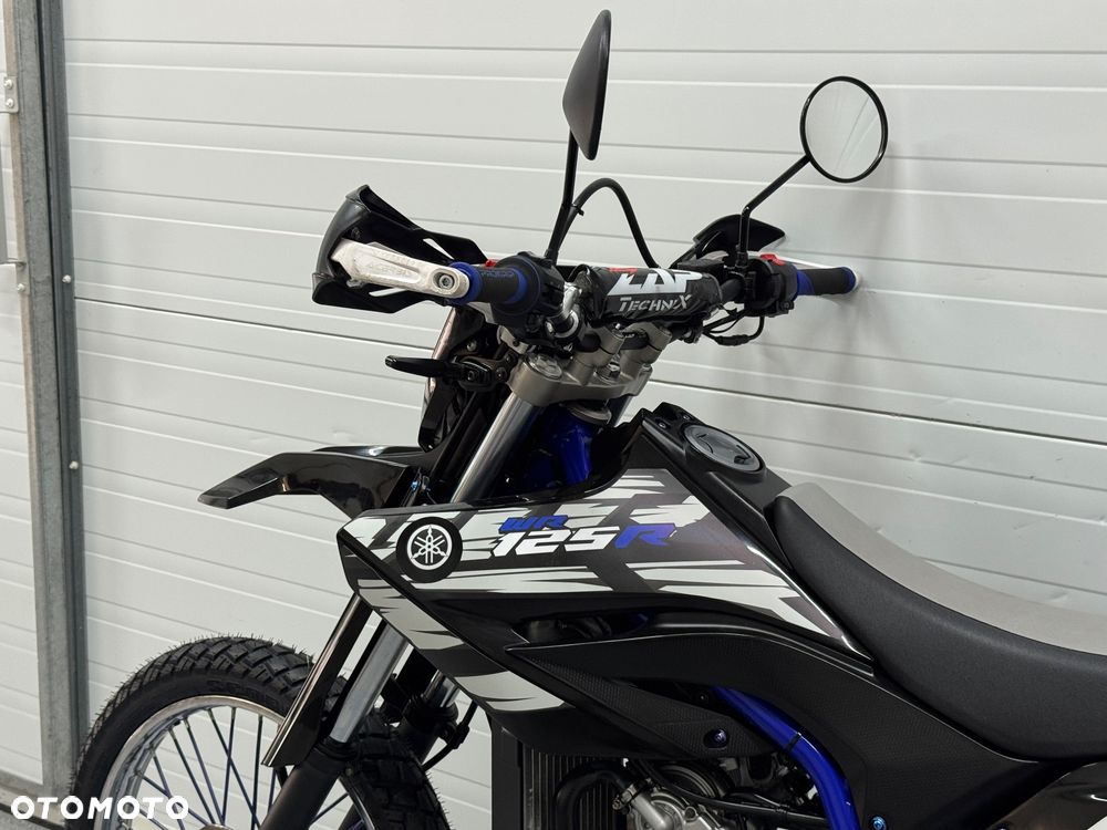 Yamaha WR - 22