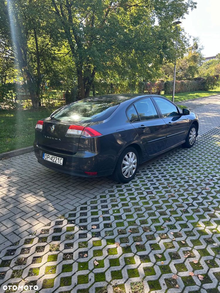 Renault Laguna 1.6 Authentique - 4