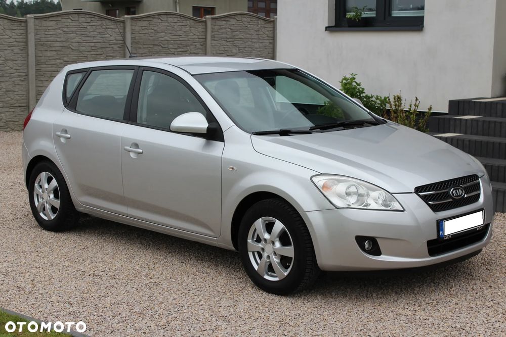 Kia Ceed 1.4 CVVT EX - 1