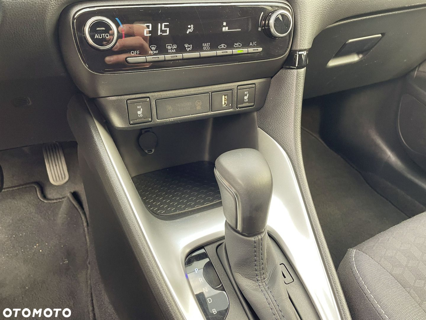 Toyota Yaris - 19