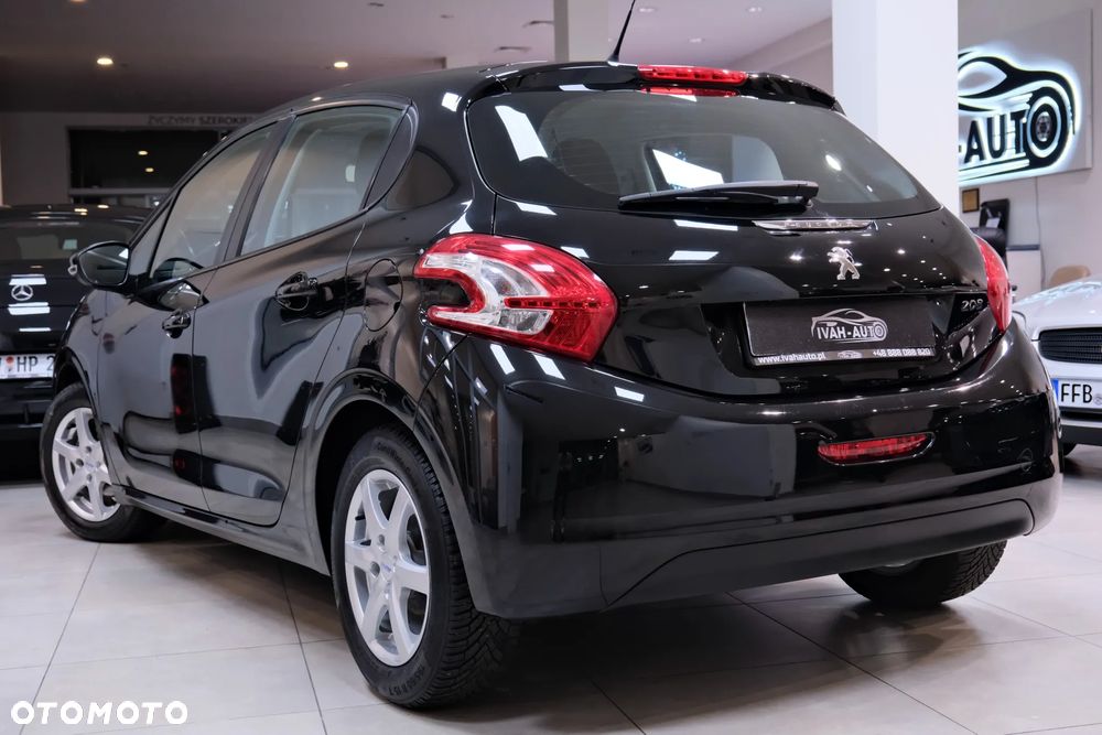Peugeot 208 82 VTI Active - 11