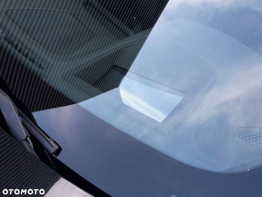 BMW Seria 3 320i Edition M Sport Shadow - 30