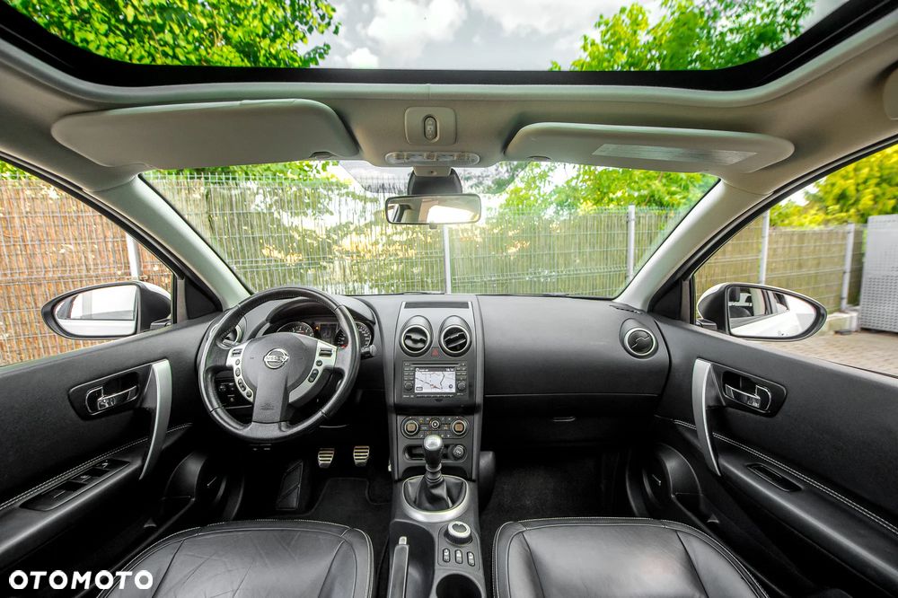 Nissan Qashqai 2.0 4x4 Tekna Premium - 28