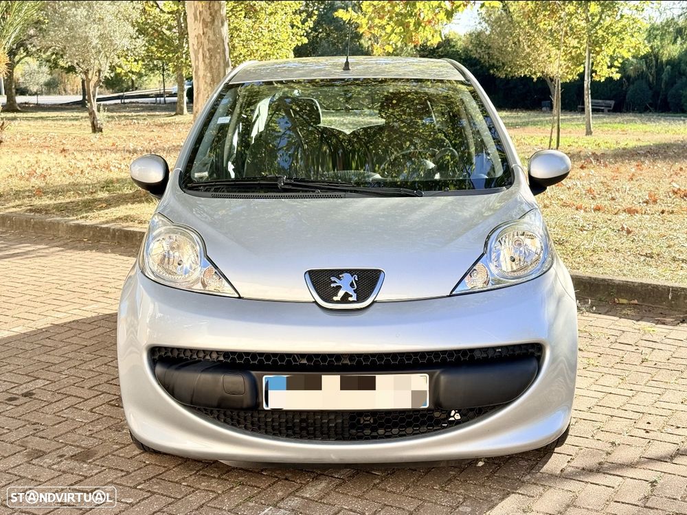Peugeot 107 1.4 HDi Trendy - 2