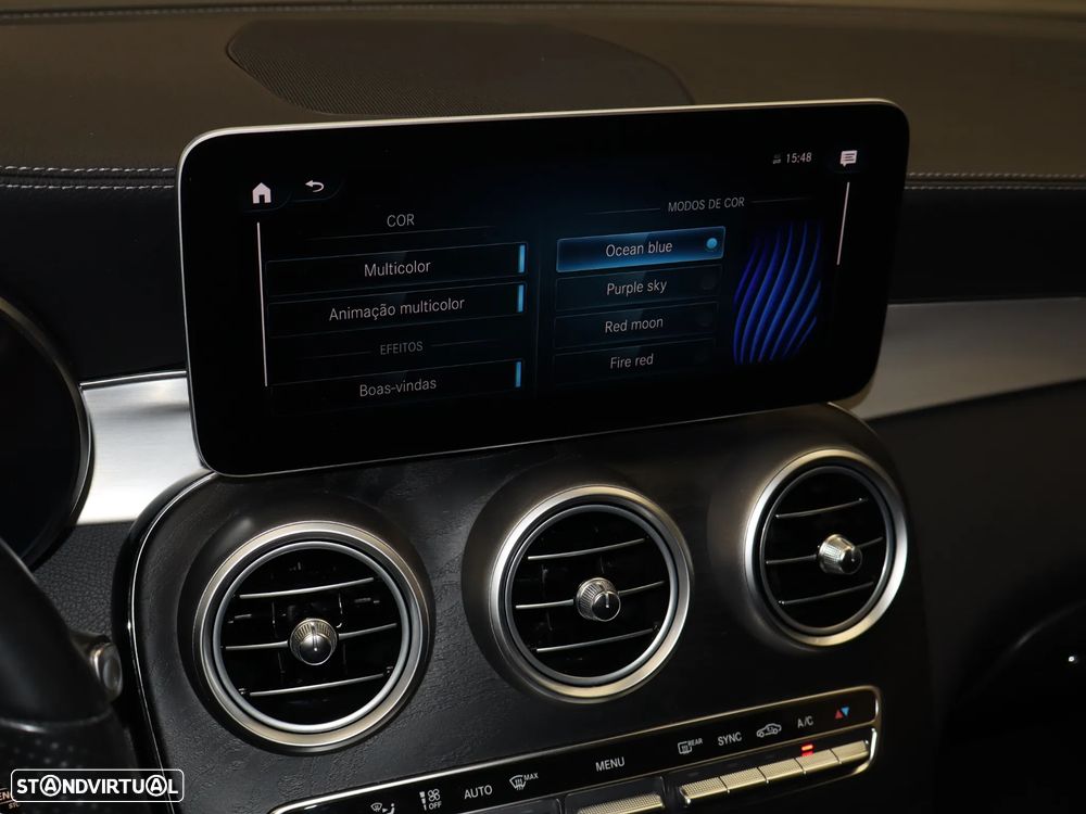 Mercedes-Benz GLC 300 d 4Matic 9G-TRONIC AMG Line - 28