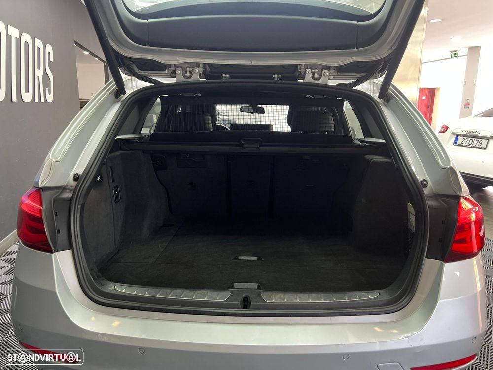 BMW 320 d Touring Pack M - 14
