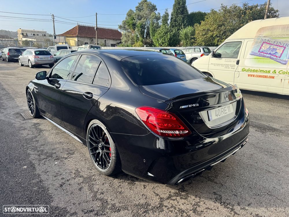 Mercedes-Benz C 63 AMG S - 7