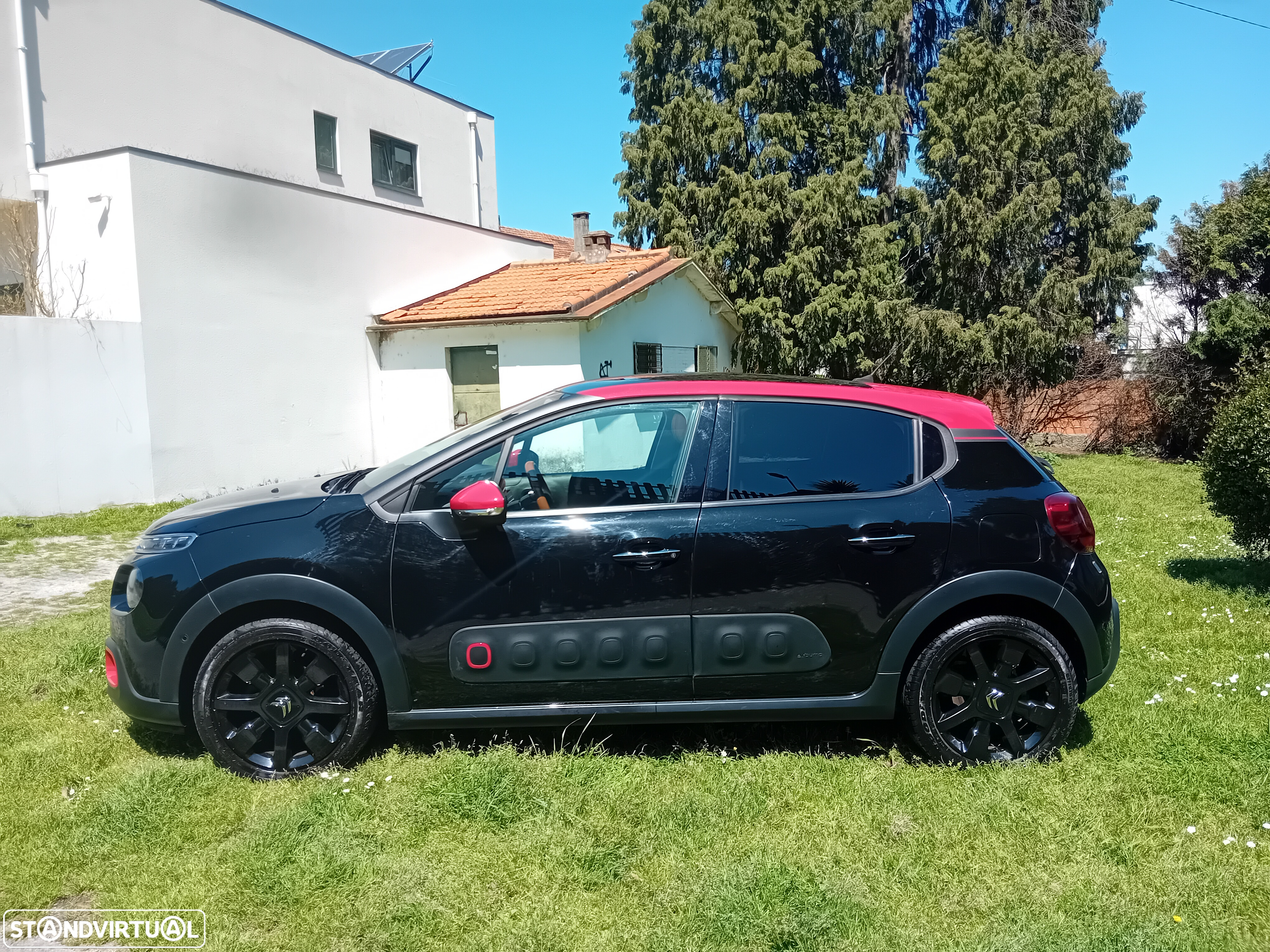Citroën C3 1.2 PureTech Shine - 10