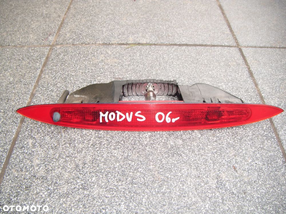 renault modus 06r światło stop w klapę tył 8200219415 - 1