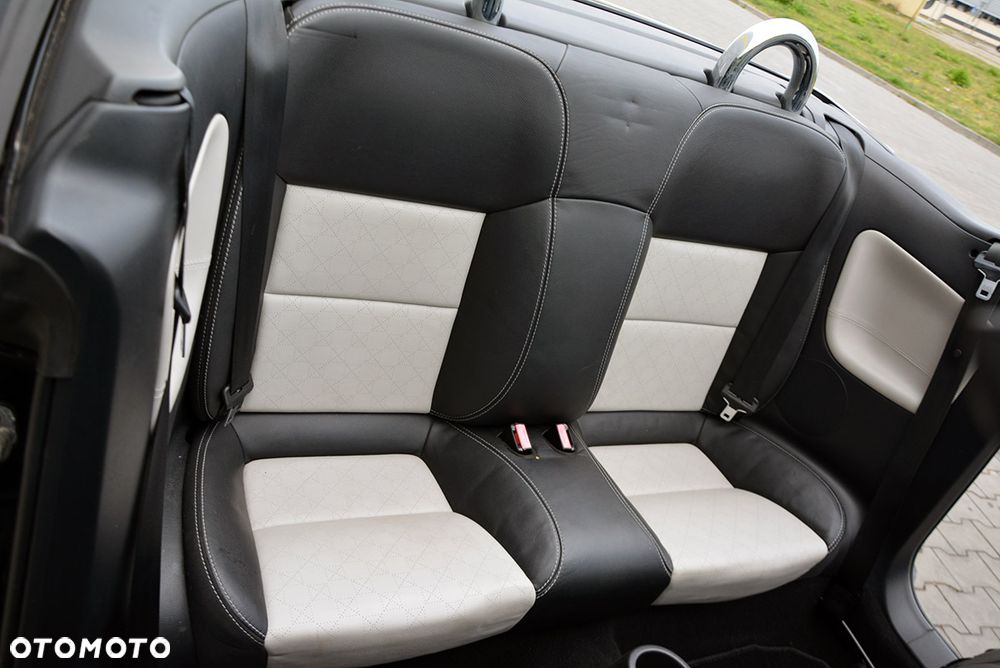 Peugeot 207 CC 1.6 HDi Sport - 23
