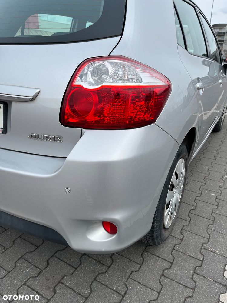 Toyota Auris 1.33 VVT-i Terra - 5