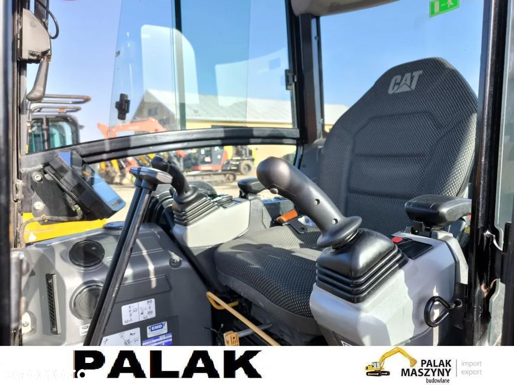 Caterpillar Mini koparka CAT 301,8     ,2021 rok - 13