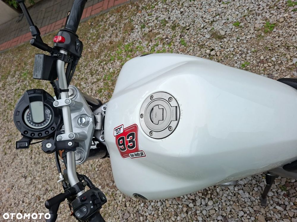 Yamaha FZ6 - 17