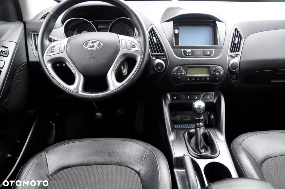 Hyundai ix35 2.0 GDI Premium 4WD - 18