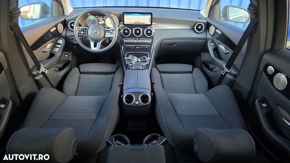 Mercedes-Benz GLC 300 d 4Matic 9G-TRONIC - 3