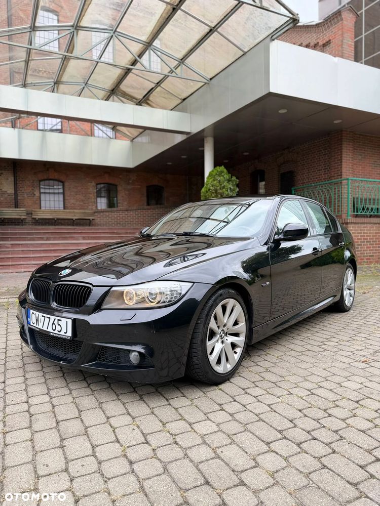 BMW Seria 3 318d DPF Edition Sport - 10