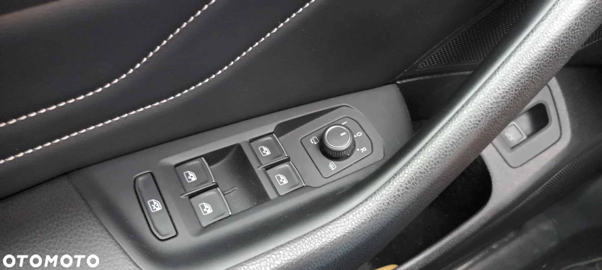 Volkswagen Passat 2.0 TSI Elegance DSG - 6