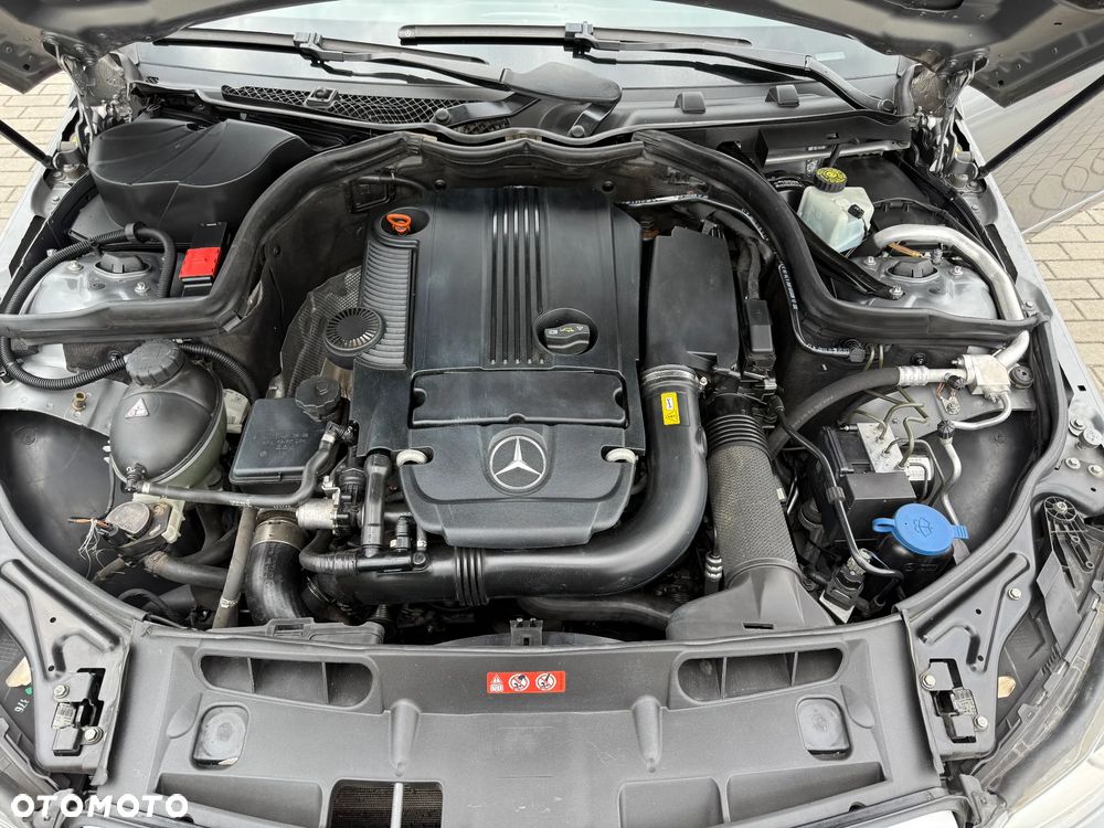 Mercedes-Benz Klasa C 180 BlueEFFICIENCY - 35