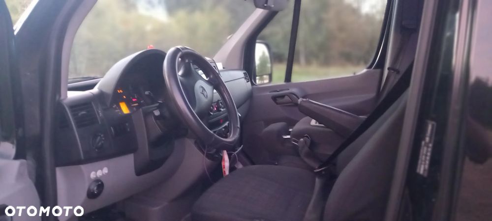 Mercedes-Benz Sprinter 906.235 - 16