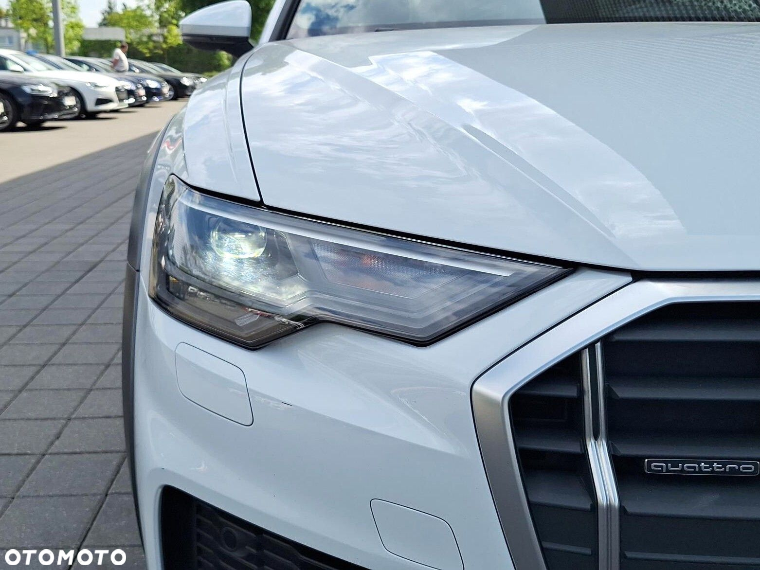 Audi A6 Allroad - 25