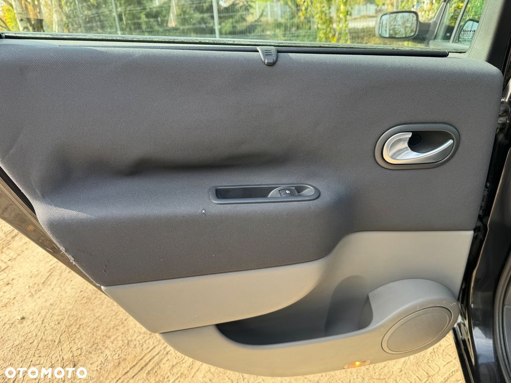 Renault Scenic - 19