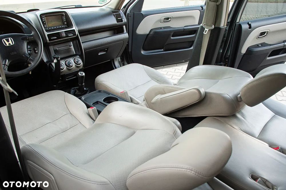 Honda CR-V 2.0i Executive - 7