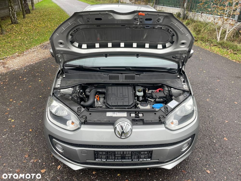 Volkswagen up! - 8