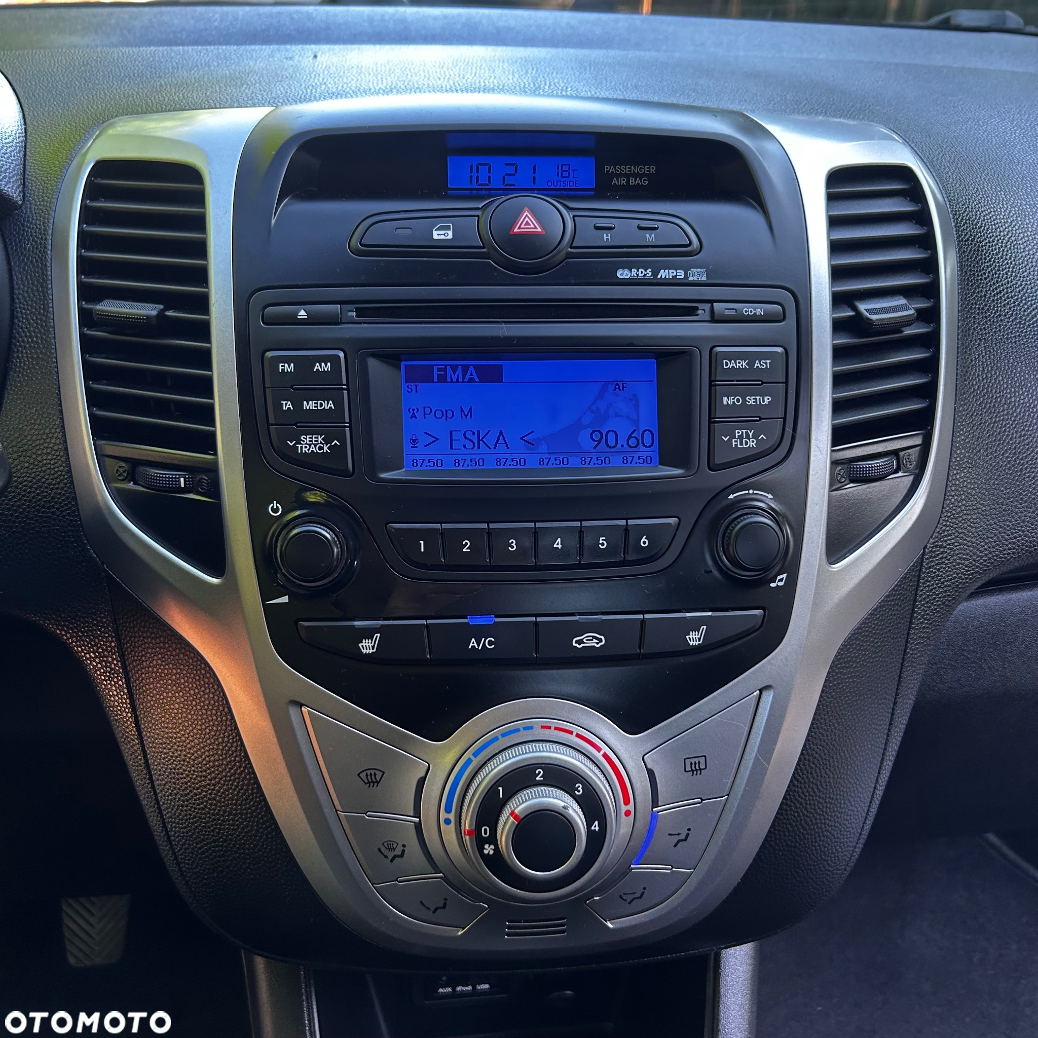 Hyundai ix20 1.4 blue Comfort - 40