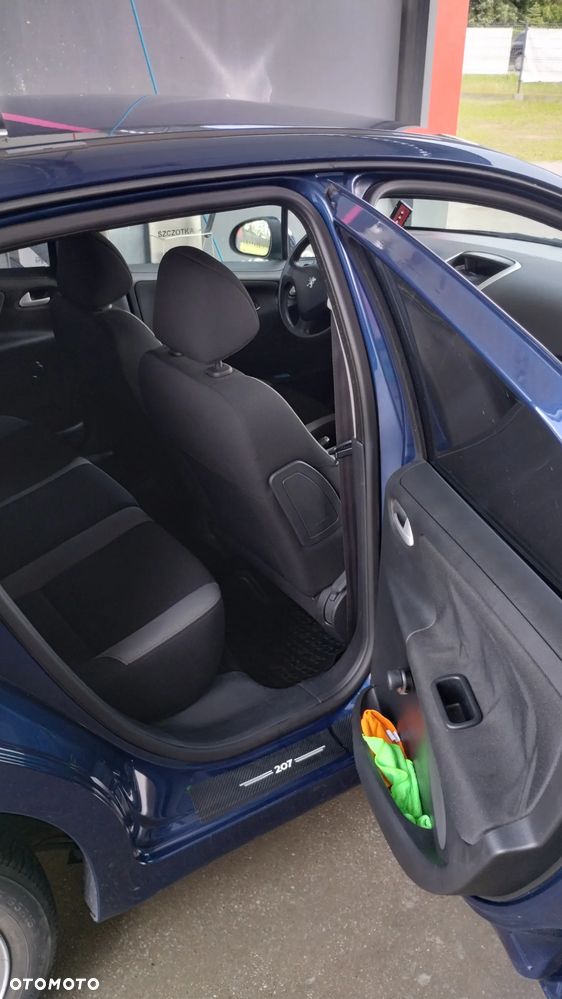 Peugeot 207 1.4 16V Sporty - 17