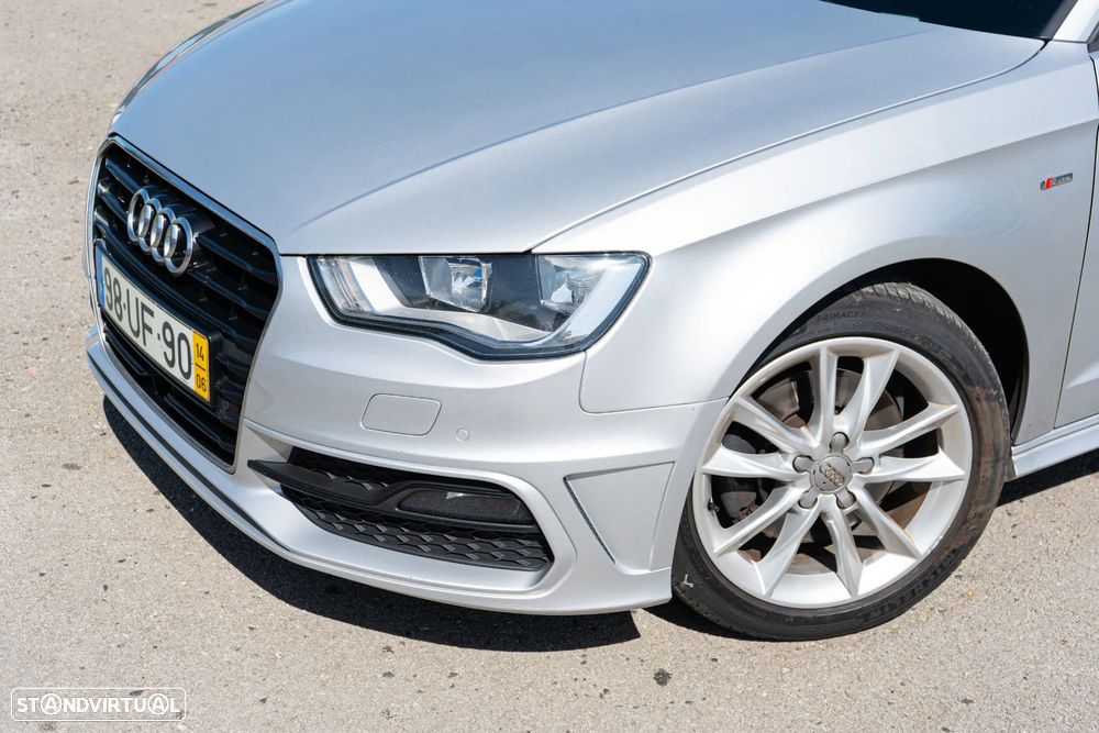 Audi A3 Sportback 2.0 TDI S-line - 2