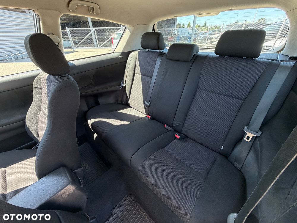 Toyota Corolla 1.4 VVT-i Luna - 24