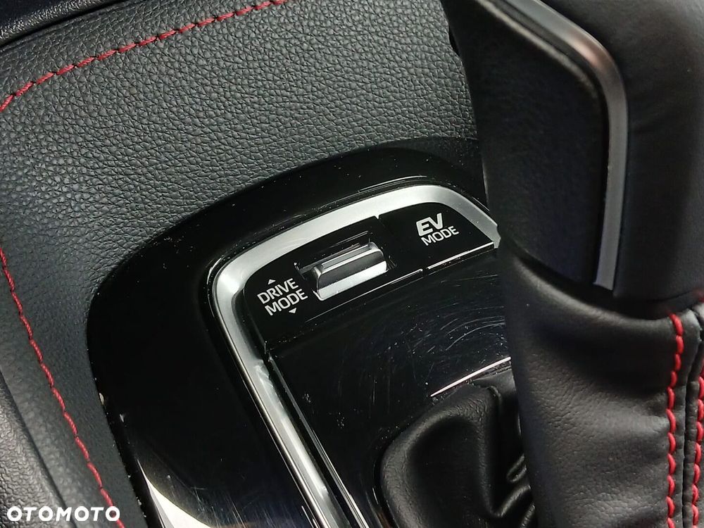 Toyota Corolla - 24